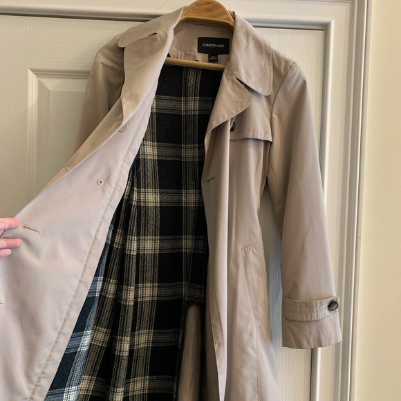 London Fog classic trench coat size PS - Picture 5 of 7